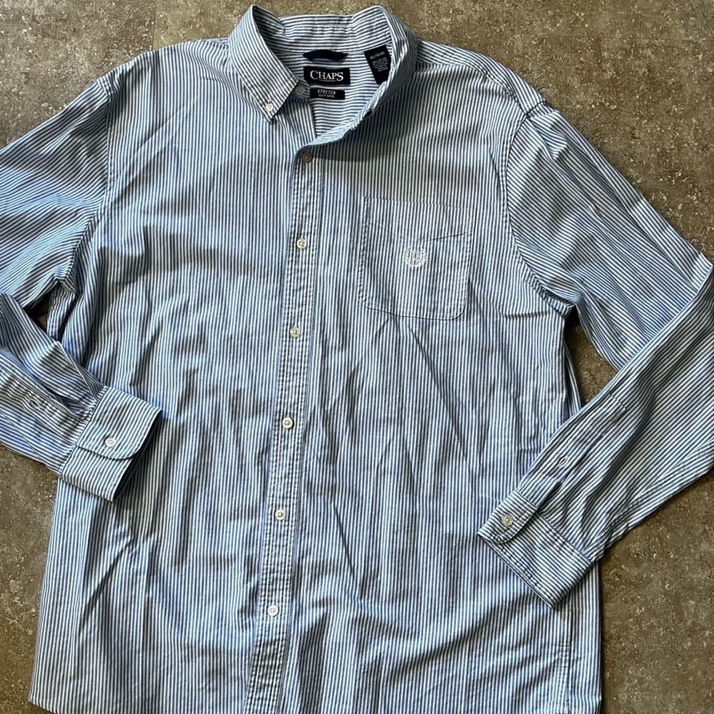 Chaps Men's Stretch Oxford Classic Blue and White Striped Shirt - Picture 3 of 8